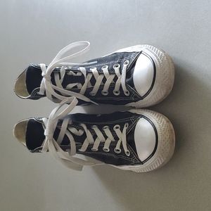 Black Converse Allstars